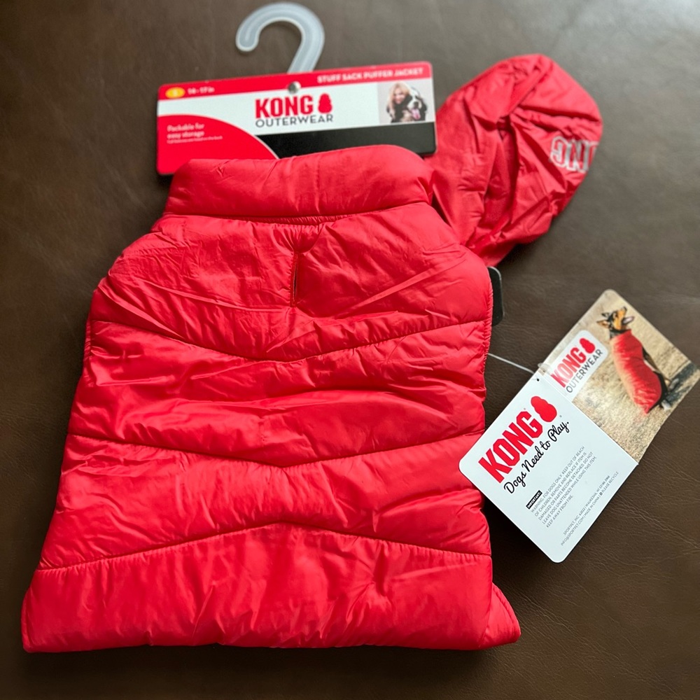 Dog kong puffer coat size small